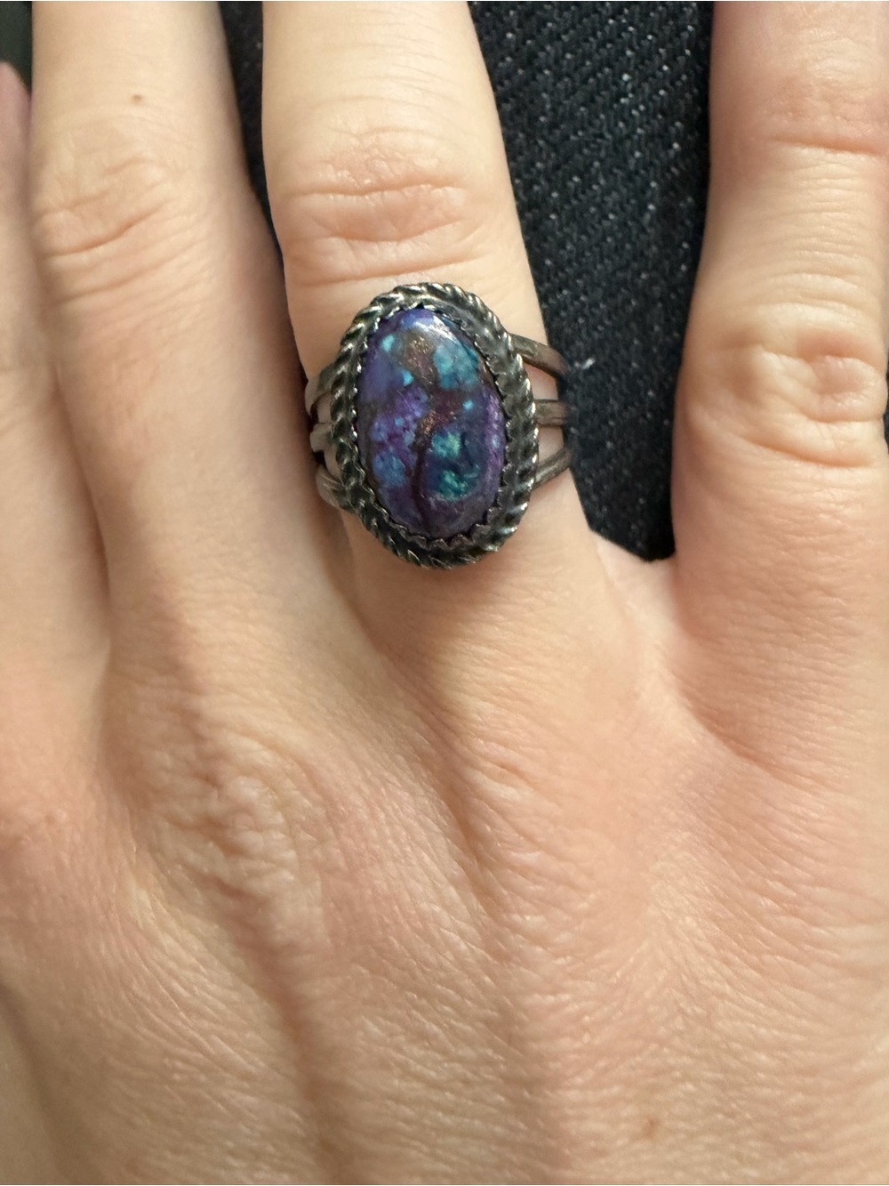 Vintage G Boyd Navajo Sterling Silver Purple Turquoise Statement Ring